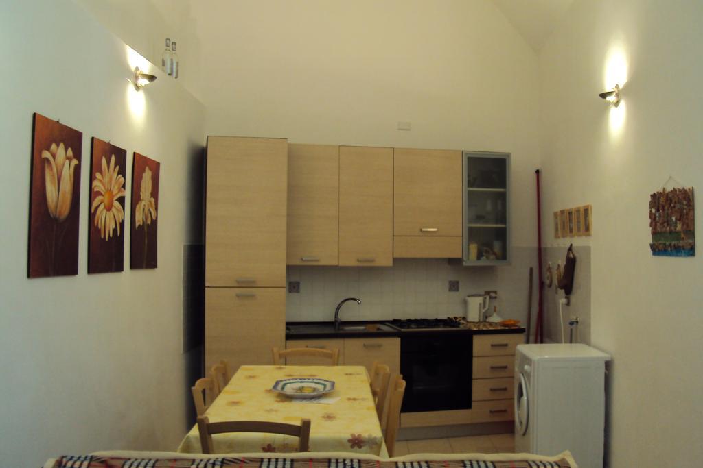 Casa Vacanze Donzellini Apartamento Sciacca Habitación foto